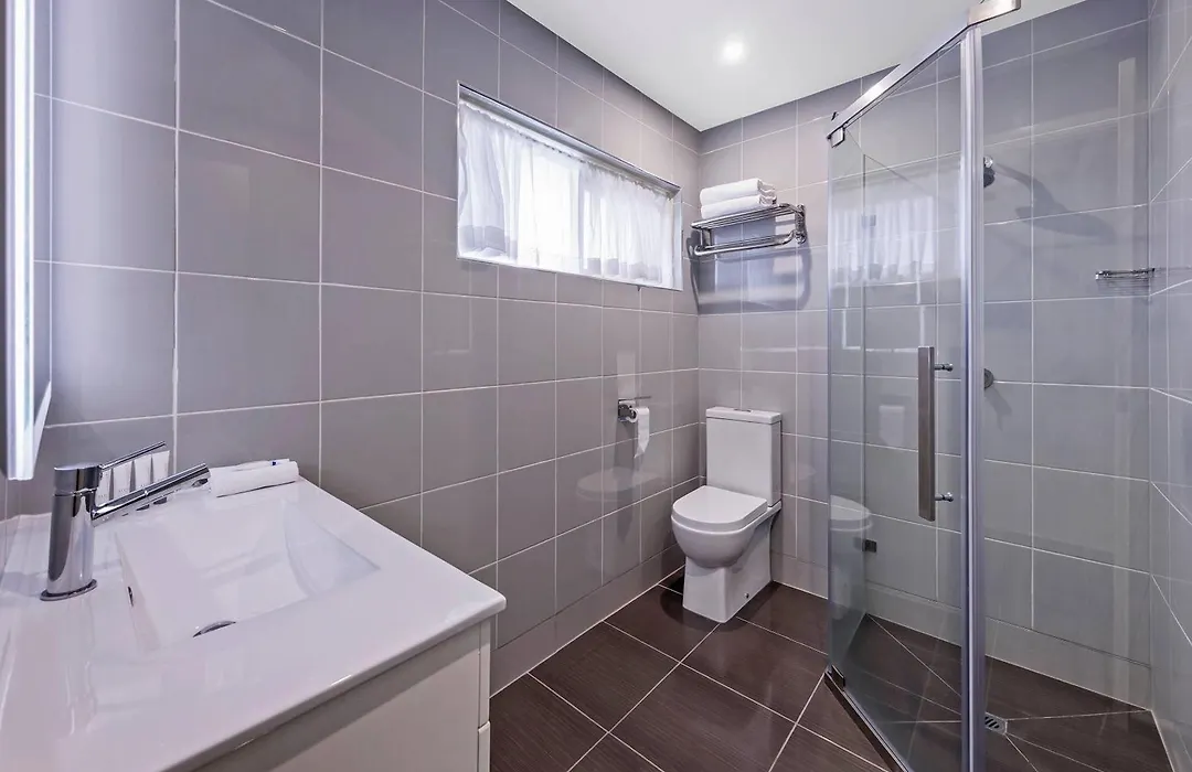 Quality Hotel Melbourne Airport-1